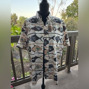 Kahala Hawaiian Shirt Cream Color with Blue Beige Fish Design Size M 100% cotton